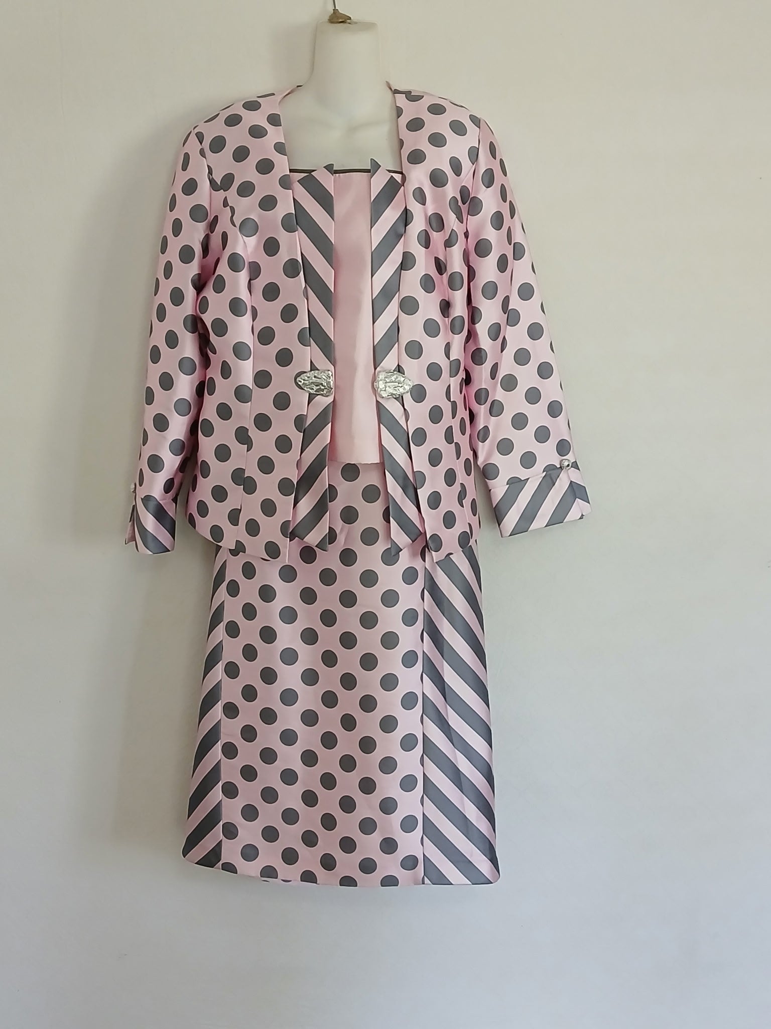 Pink, Grey Polka Dot Suit Size 18